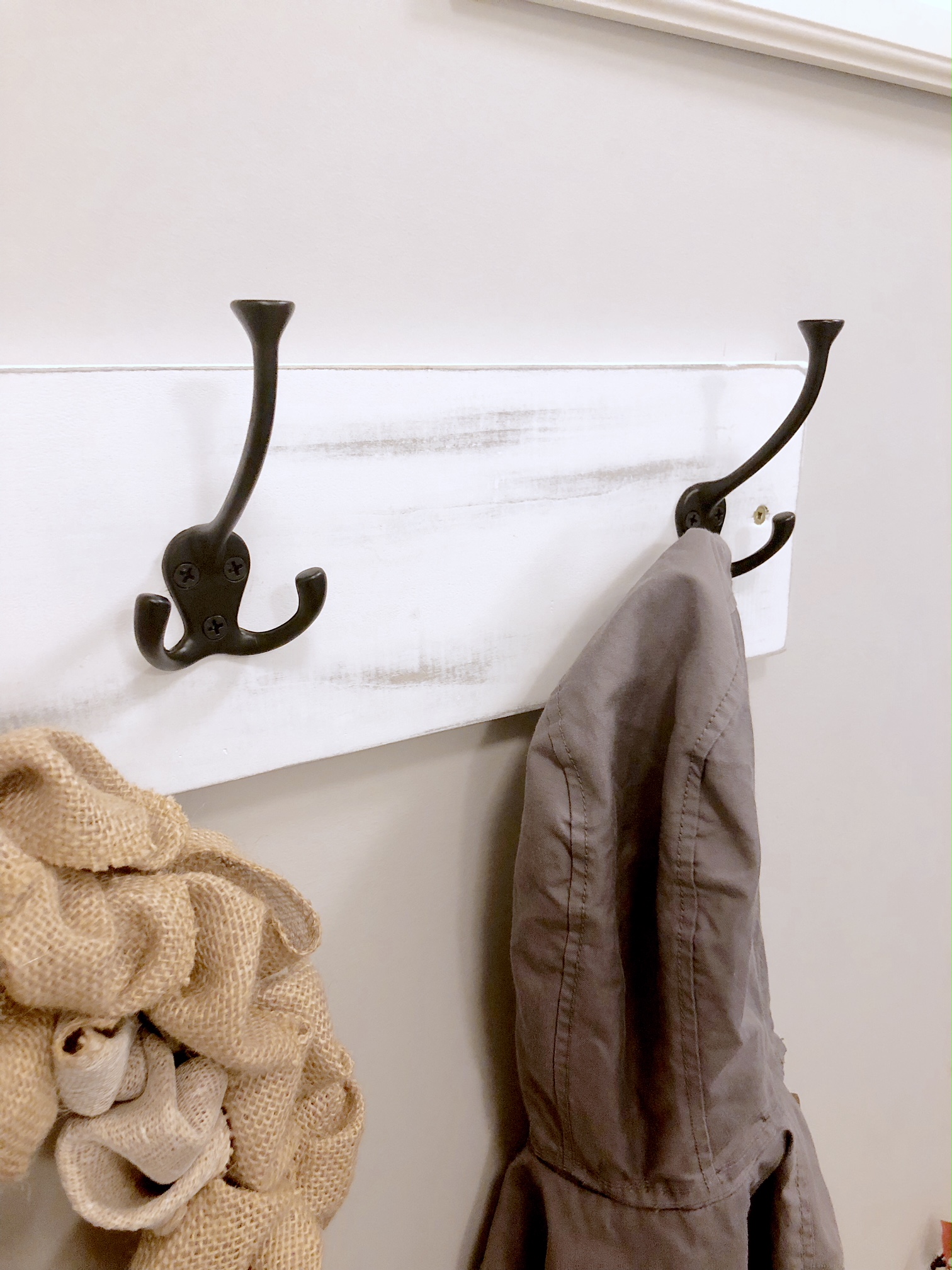 DIY Coat Rack in the Mudroom Entry – Valley + Birch